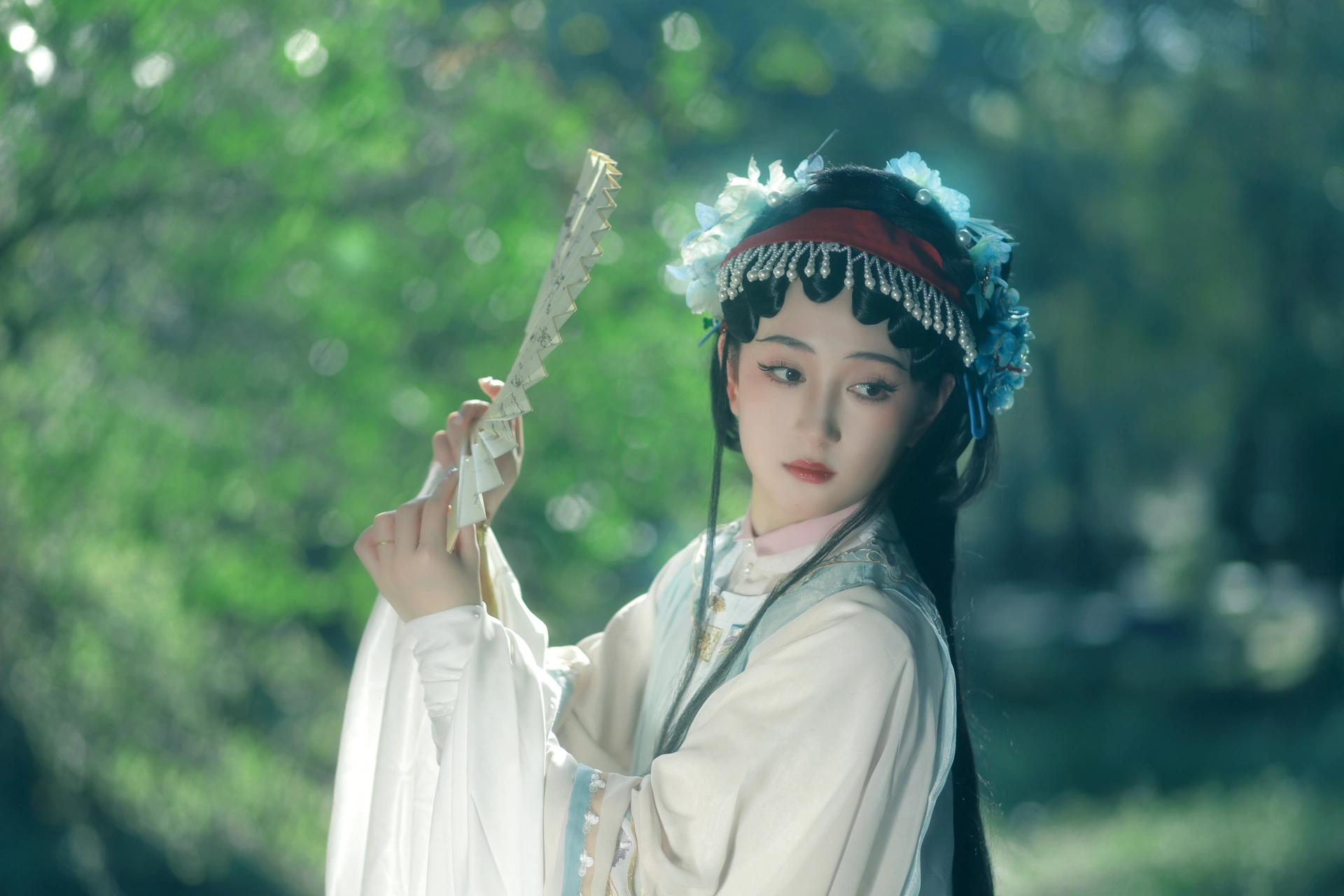 [YITUYU艺图语]2024.11.27 观戏 走马 2