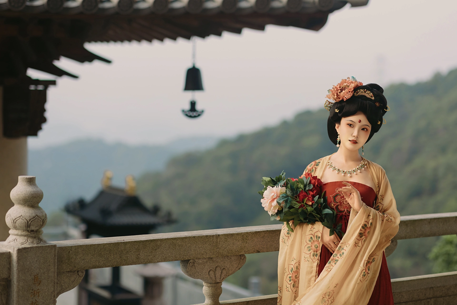 [YITUYU艺图语]2024.11.29 古寺初秋 璐璐haley 2